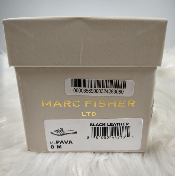 New in Box Marc Fisher Pava Studded Flat Sandal - Picture 8 of 8